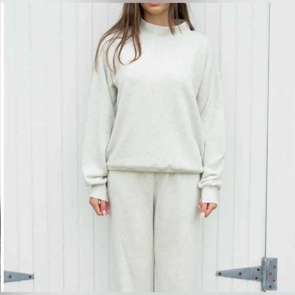 Parke Flag Mockneck in Heather Gray red white blue - Picture 3 of 3